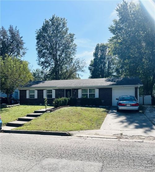 1809 Taylor Ave, Springdale, AR, 72762-3046 | Card Image