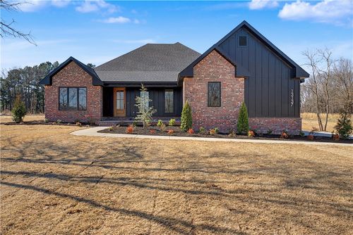13137 Wally Way, Gentry, AR, 72734 | Card Image