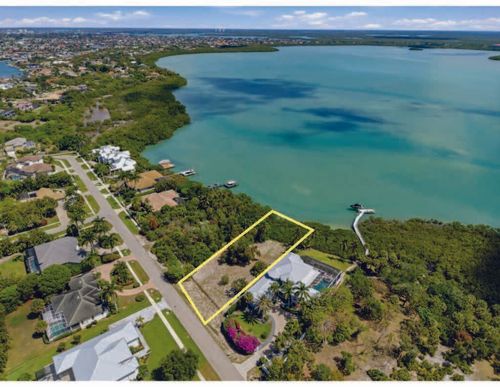 821 Caxambas Dr, Marco Island, FL, 34145-5909 | Card Image