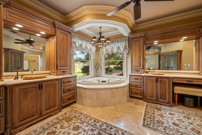 17107 Winchester Club Dr, House other with 4 bedrooms, 6 bathrooms and null parking in Meadow Vista CA | Image 44