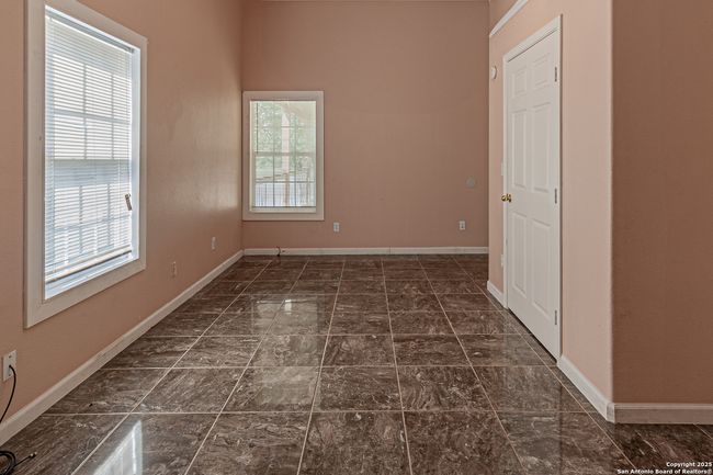 180 Brandon Way, House other with 3 bedrooms, 2 bathrooms and null parking in Poteet TX | Image 29
