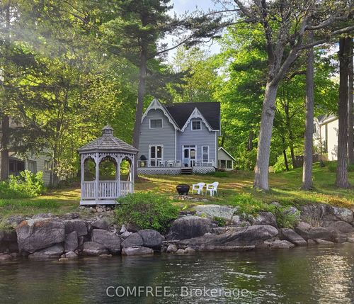 465-463 Hillcrest Road, Elizabethtown Kitley, ON, K6V7C3 | Card Image