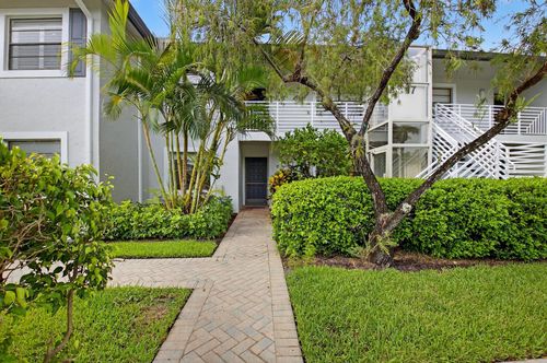 apt-e-17 Southport Ln, Boynton Beach, FL, 33436-6419 | Card Image