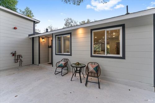 30 Fair Dr, San Rafael, CA, 94901-1213 | Card Image