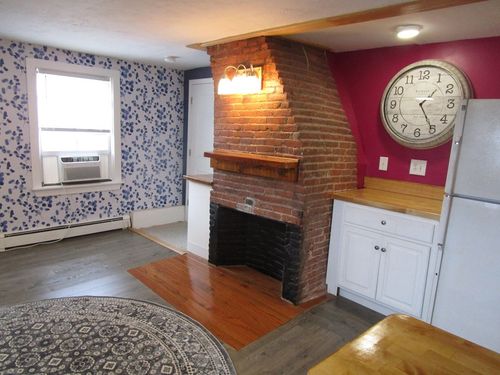 apt-5-216 Irving St, Framingham, MA, 01702-7364 | Card Image