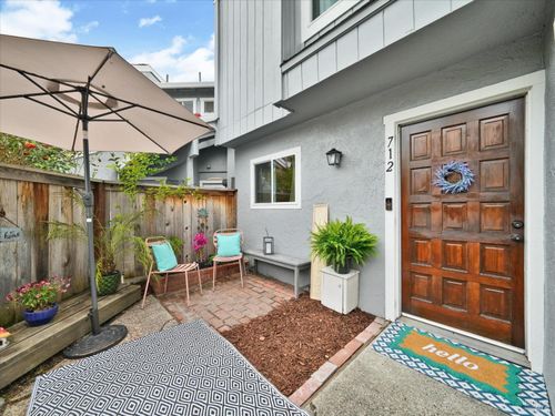 712 Racquet Club Circle, Rohnert Park, CA, 94928 | Card Image