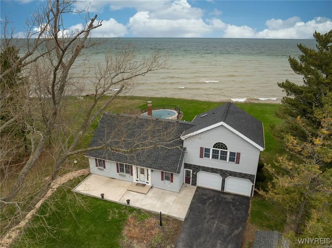 Newer Roof - estimated 2012 | Image 39