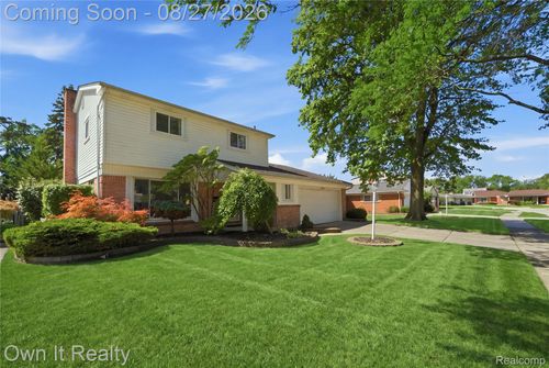 27025 Havelock Dr, Dearborn Heights, MI, 48127-3689 | Card Image