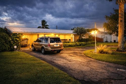 3526 Elizabeth Rd, Lake Worth Beach, FL, 33461-3765 | Card Image