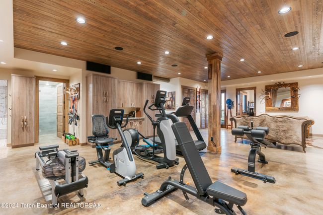 627 Ryegrass Rd, House other with 9 bedrooms, 12 bathrooms and null parking in Daniel WY | Image 39