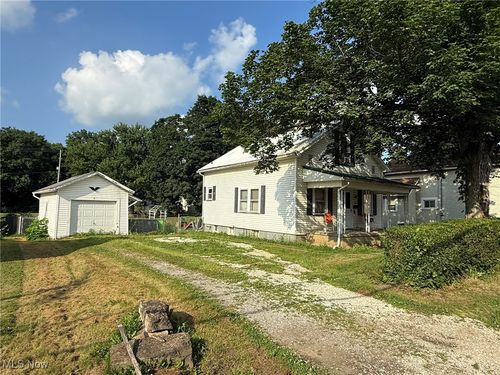 921 Trenton Ave, Uhrichsville, OH, 44683-2239 | Card Image