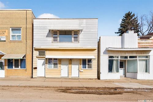 308-312 Fairford St W, Moose Jaw, SK, S6H1V9 | Card Image