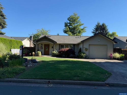 530 Mill Stream Woods, Stayton, OR, 97383-2056 | Card Image