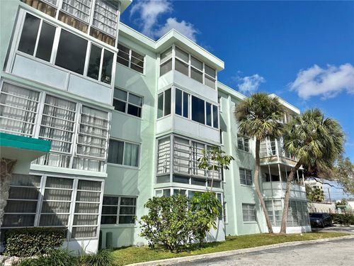 302-100 Waverly Way, CLEARWATER, FL, 33756-6089 | Card Image