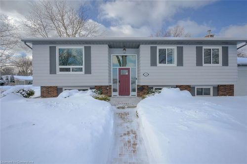 650 Jennifer Cres, Burlington, ON, L7N3B3 | Card Image