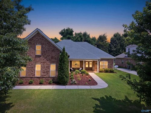 153 Sougahatchee Dr, New Market, AL, 35761-7807 | Card Image