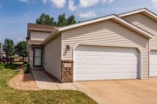 4291 39th Ave S, Fargo, ND, 58104-7525 | Card Image