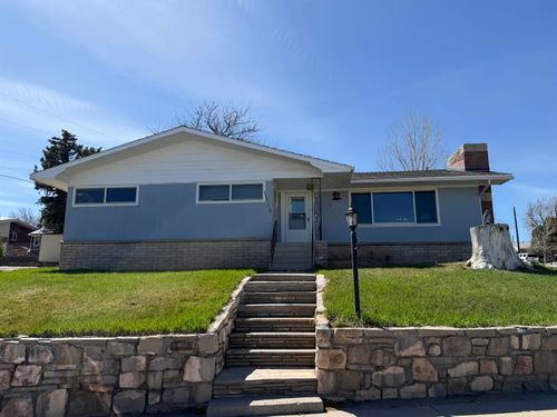 101 Sunset Ave, Thermopolis, WY, 82443-3117 | Card Image