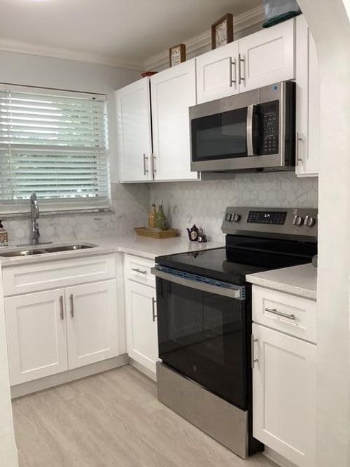 206-8300 Sunrise Lakes Blvd, Sunrise, FL, 33322-1514 | Card Image