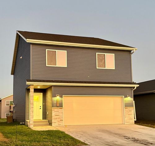 6590 68th Ave S, Horace, ND, 58047-2818 | Card Image