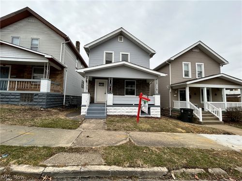 316 Henry Ave, Steubenville, OH, 43952-2529 | Card Image