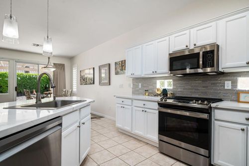 78716 Stansbury Ct, Palm Desert, CA, 92211-4023 | Card Image