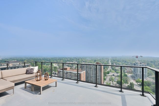 2201 - 2007 James St, Condo with 3 bedrooms, 2 bathrooms and null parking in Burlington ON | Image 34
