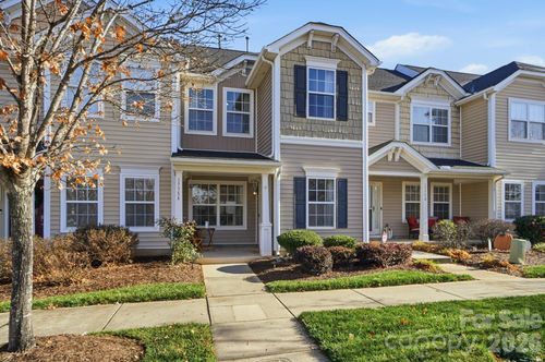 17754 Caldwell Track Dr, Cornelius, NC, 28031-8141 | Card Image