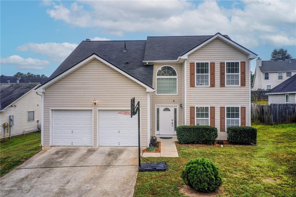 Notting Glen Ln, Snellville, GA 30039