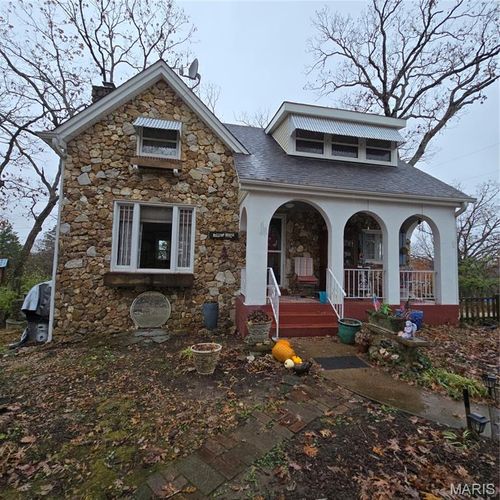 1833 Opeechee Beach Rd, Pacific, MO, 63069-4214 | Card Image