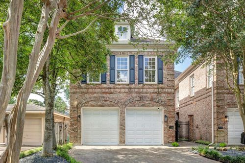 2709 Wroxton Rd, West University Place, TX, 77005-1313 | Card Image