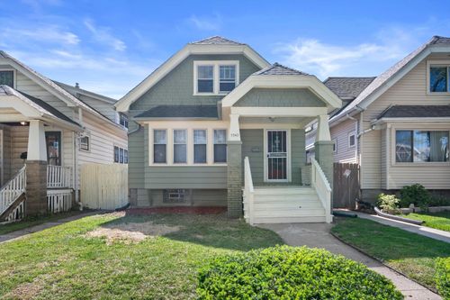 5543 N 34th St, Milwaukee, WI, 53209-4752 | Card Image