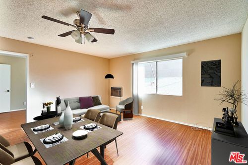 301-820 S St Andrews Pl, Los Angeles, CA, 90020-4363 | Card Image