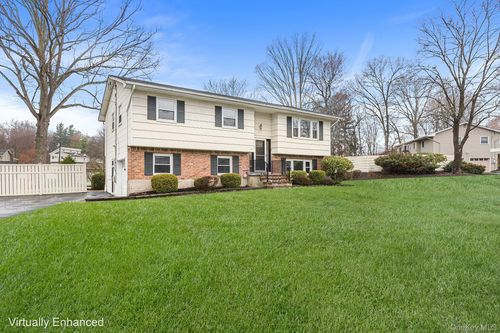 31 Bluebird Drive, Clarkstown, NY, 10920 | Card Image