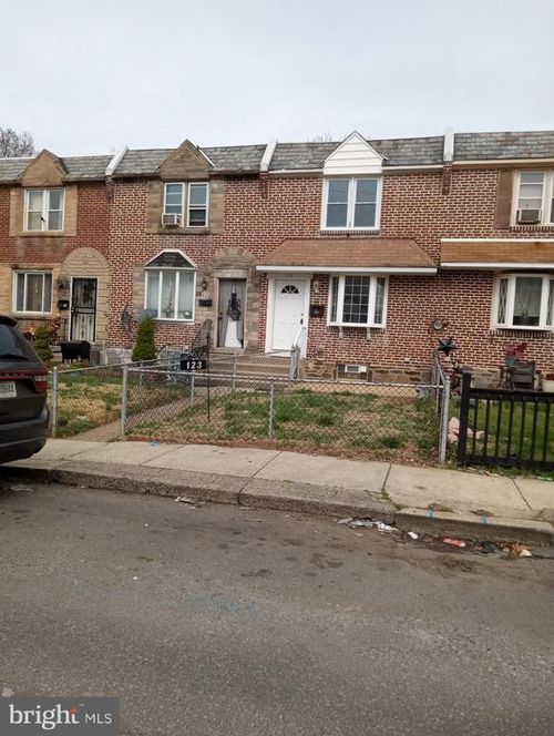 123 Spring Valley Rd, DARBY, PA, 19023-1419 | Card Image