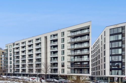 304-1550 Rue Des Bassins, Montréal, QC, H3C0W5 | Card Image