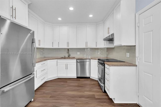 APT-3 - 23140 Island Vw, Townhouse with 3 bedrooms, 3 bathrooms and null parking in Boca Raton FL | Image 5