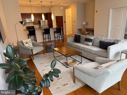 204-1209 N Charles St, BALTIMORE, MD, 21201-5657 | Card Image