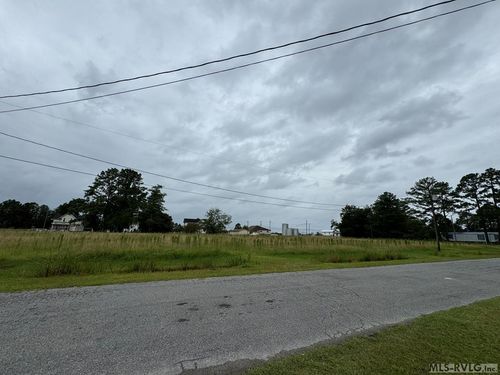 471 W Pungo St, Belhaven, NC, 27810-1260 | Card Image
