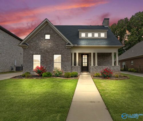 2027 Sarah Ln, Decatur, AL, 35603-2483 | Card Image