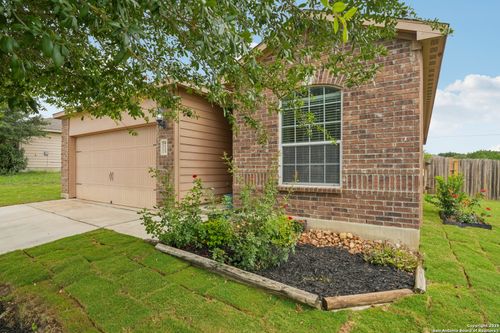 6123 Foster Mill Dr, San Antonio, TX, 78222-3445 | Card Image