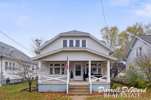 823 Webster St, Grand Rapids, MI, 49504-3042 | Card Image