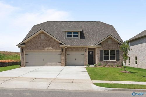 190 Pennington Ave, Huntsville, AL, 35811-8143 | Card Image