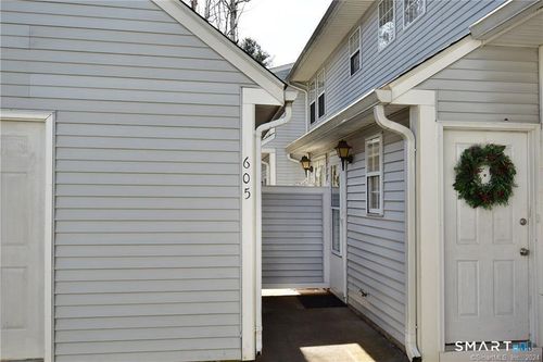 605-605 Spring Meadow Rd, South Windsor, CT, 06074-1633 | Card Image