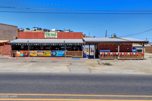 10172 Riverside Dr, Parker, AZ, 85344-8892 | Card Image