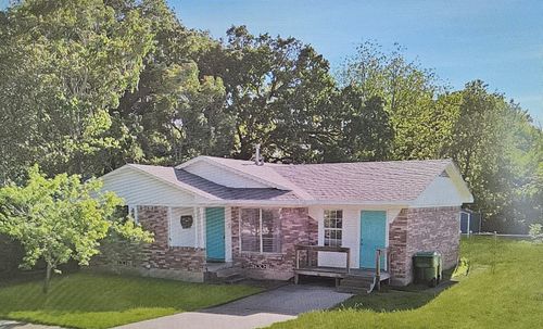 2017 Shawnee St, Denton, TX, 76209-3331 | Card Image