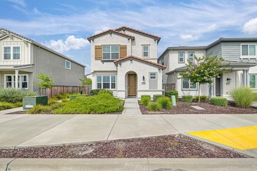 4509 Blackrock Drive, Sacramento, CA, 95834 | Card Image
