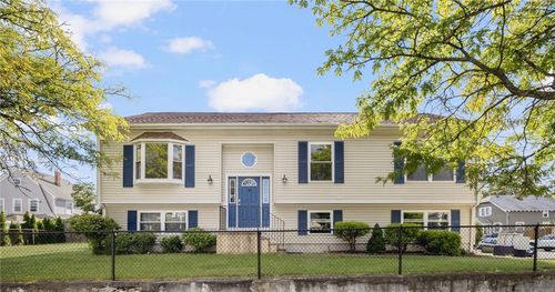 75 James St, East Providence, RI, 02914-4319 | Card Image