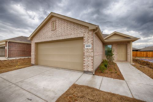 2833 Highgarden Trl, Crandall, TX, 75114-0077 | Card Image