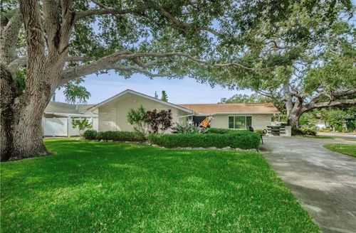 12196 145th St, LARGO, FL, 33774-3353 | Card Image
